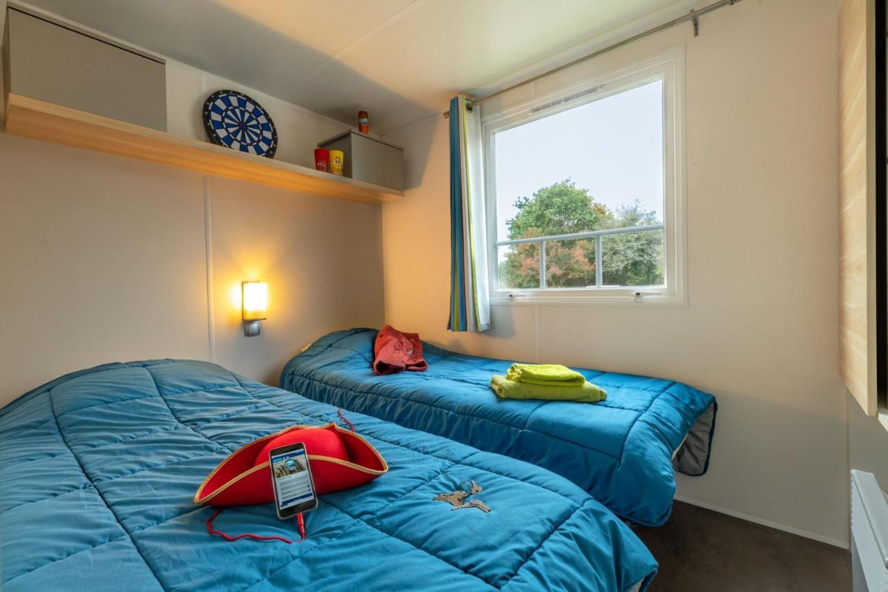 Camping Les Carolins Saint-Lo-d'Ourville ภายนอก รูปภาพ
